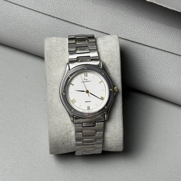 Vintage 1987 Seiko Quartz Landy 5P31-6130 32mm Men’s WatchRoman Dial JDM